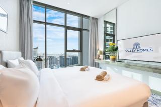 Modern Home in Business Bay with Panoramic View - Dubai - 2