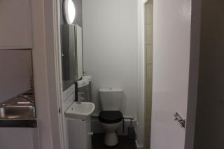 Superb Studio Flats in City Centre - Southampton - 5