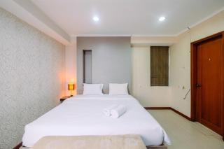 Spacious for 2BR Apartment at Sudirman Tower Condominium By Travelio - 8