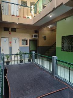 Uncle Mark's 2 bedroom flat - Davao - 1