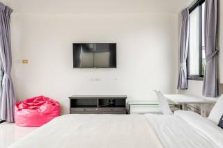 Laguna Parkside by Triple8 Asia - - 1
