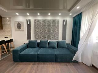 Amazing 3br, 2 balconies, Wholesome experience! - Tbilisi - 0