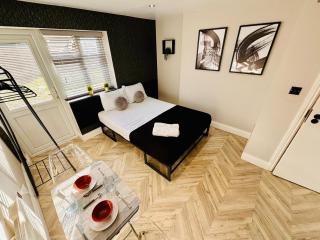 Heathrow airport studios - West Drayton - 5