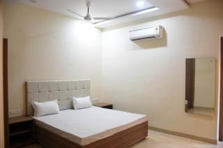 Bharat Milap Homestay- A Sonawala Unit - Varanasi - 0