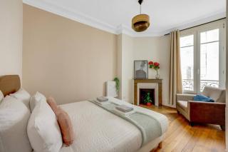 Parisian Vibe Near Stade de France, 20 min to Champs-Élysées - 6