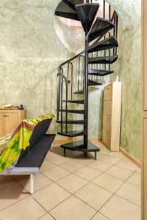 Secret Zen House in the Center W Free Parking and 24Hours Automatic Check-In - With Netflix & DisneyPlus - 1