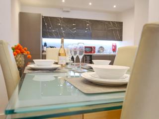 Pass the Keys Mill Conversion Flat Mins from City Bars Shops - Manchester - 2