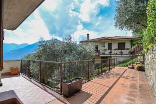 Terrazza sul Lago - Solto Collina - by HOST4U - Solto Collina - 4