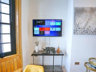 Pass the Keys Beautifully Restored 3 Bed Flat In City Centre - Manchester - 5