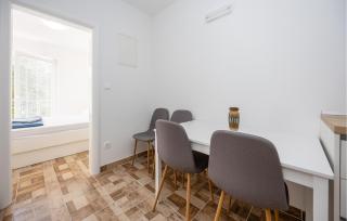 1 Bedroom Stunning Apartment In Imotski - Imotski - 8