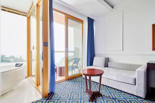 GoldOne Hotel & Suites - Seogwipo - 3