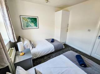 Cosy City Centre Apartment with Free Parking - - 6
