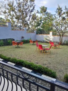 Mary Keeri Suites - Fort Portal - 1