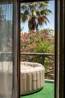 Botonis Houses - Modern Villas, Timeless Beauty - 2