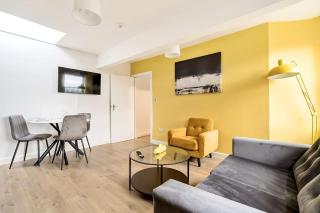City Centre 2 bedroom apartment, sleeps 6 guests - close by to all main shops, attractions, bars & more! - Liverpool - 8