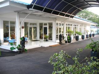 Cengkareng Transit Hotel - Tangerang - 9