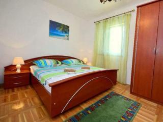 Cozy Necujam Apartments with Sea view - Nečujam - 1
