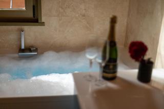 Appartamento "Vatican Jacuzzi and Sauna" by Flatinrome - 8