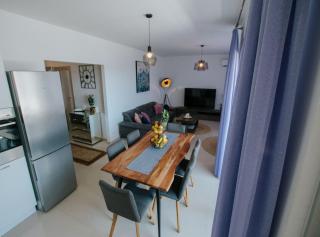 Scenic Sea View Apartment Trogir - Trogir - 6