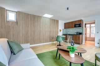 Montmartre l Close to Sacré-Coeur & Rue des Abbesses - Parijs - 7