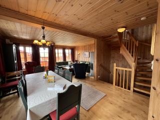 3-Story Apartment Near Slopes with Sauna and Views - Beitostøl - 4