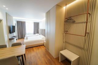 2 Steps from city center apt 3 2 - Tirana - 3