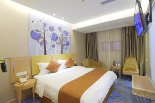 Crystal Love There Hotel - 2