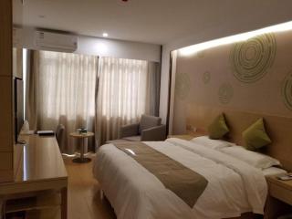 GreenTree Inn Heze Changcheng Road Tianhua E-commerce Logistics Park Express Hotel - 3