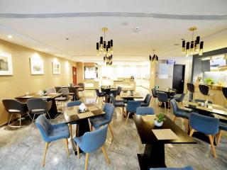 Metropolo Hotel Qingdao Wusi Square Xiaomaidao - Qingdao - 8