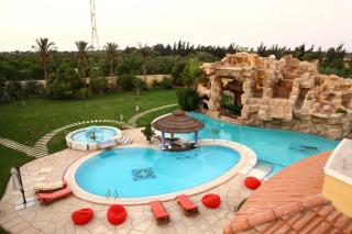 Waterfall Zoo Lodge Deluxe Suite 1 - - 0