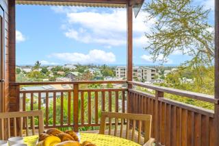 Chalet Soley, Détente, Confort, 2 Terrasses - L’Étang-Salé - 7
