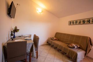 Apartments Den - 7