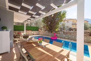 Close to Oludeniz 5 bedroom villa - Ovacik - 1