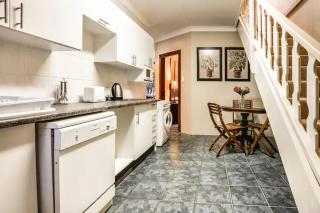 Avemore Island Apartment-full power back up - Sedgefield - 7