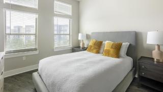 Landing at Voyager at Space Center - 2 Bedrooms in East Pasadena - Houston - 4