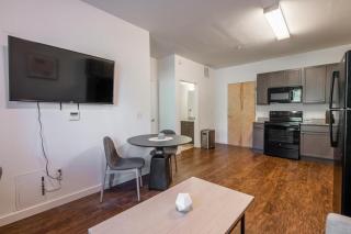 Landing at Vida East - 1 Bedroom in Church Hill - Richmond - 1
