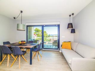 Modern Kastel Villa with Private Pool, Gym, and Large Outdoor Space - Kaštela - 7