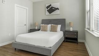 Landing at Foster on the Park - 1 Bedroom in Downtown - Durham - 7