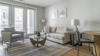 Landing at Foster on the Park - 1 Bedroom in Downtown - Durham - 7