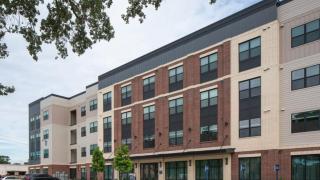 Landing at Bellrock Memorial - 1 Bedroom in Northwest Houston - Houston - 7