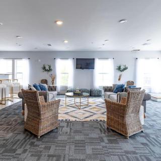 Landing at Vida East - 1 Bedroom in Church Hill - Richmond - 4
