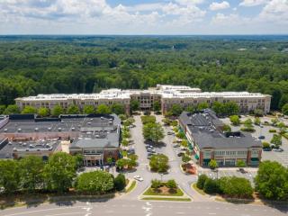 Landing at The Arboretum - 2 Bedrooms in The Arboretum - Cary - 0