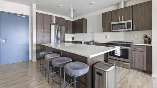 Landing at Yacht Harbor Club - 2 Bedrooms in Hayden Island Neighborhood Network - Portland - 5
