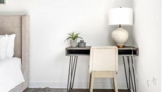 Landing at The Residences at Sawmill Station - Studio in Downtown Morton Grove - 4