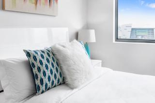 Global Luxury Suites at The Variety - 2