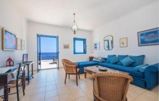 Stunning Home In Ampela, Syros - 7