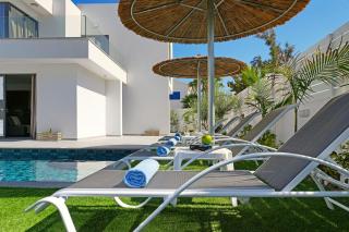 Villa Clio - 3bed All En-suite with Private Pool - 2