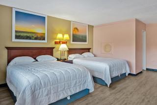 TRAVELER'S INN - Smithfield - 1