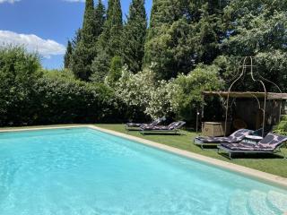 Mas la Pauline Gîtes de charme & roulotte - 2