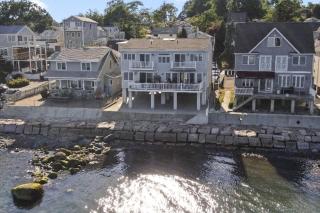 Sunrise Waterfront Retreat - 0